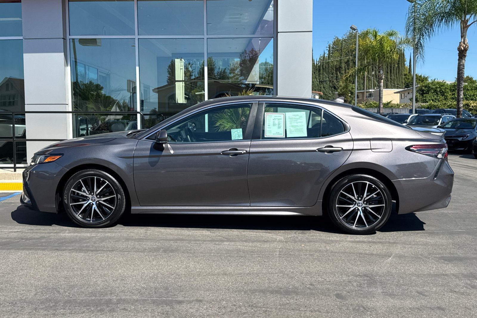 Certified 2024 Toyota Camry SE FWD image 8