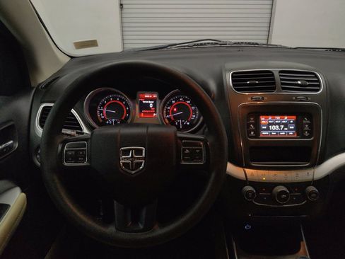 Used 2018 Dodge Journey SE FWD image 22