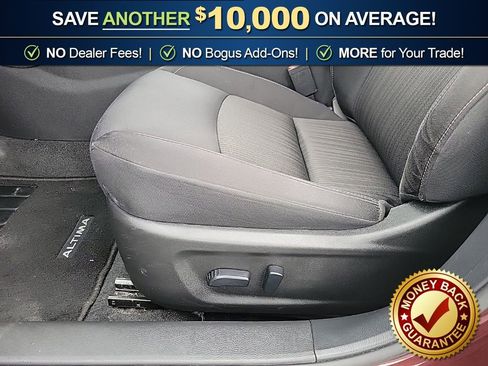 Used 2024 Nissan Altima 2.5 SV image 16