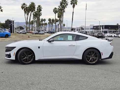 New 2026 Ford Mustang Dark Horse image 10