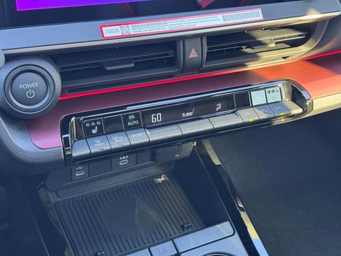 New 2026 Toyota Prius Plug-In Hybrid image 25