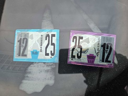 Used 2005 Ford Thunderbird image 15