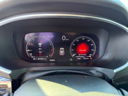 Used 2025 Acura MDX SH-AWD w/ Technology Package image 11