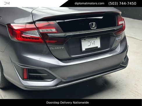 Used 2018 Honda Clarity Touring image 15