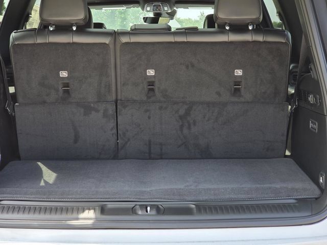 New 2026 Jeep Grand Wagoneer 4WD w/ Premium Group I image 8
