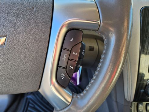 Used 2013 Chevrolet Traverse LT AWD/4WD image 18