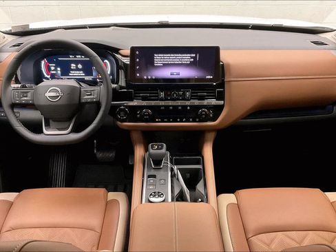 New 2026 Nissan Pathfinder Platinum AWD/4WD image 5