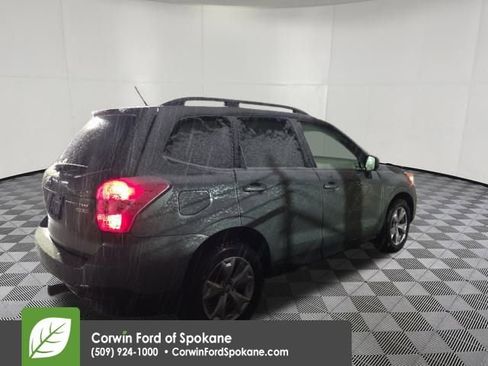 Used 2015 Subaru Forester 2.5i Premium w/ All-Weather Package image 10