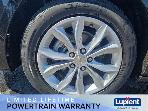 Used 2024 Chevrolet Malibu LT image 17