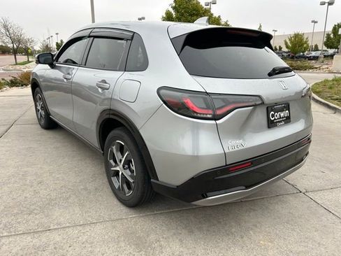Used 2024 Honda HR-V EX-L image 5