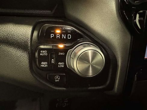 Used 2023 RAM 1500 Laramie AWD/4WD image 28