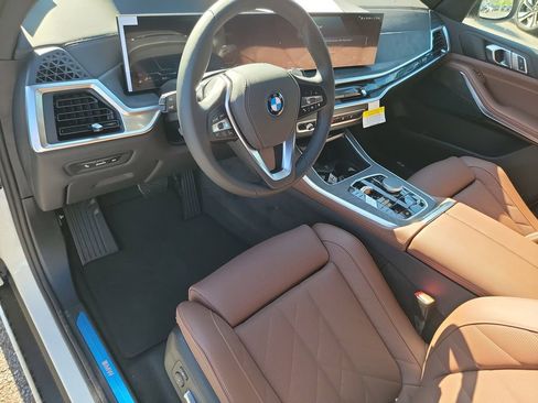 New 2026 BMW X5 xDrive50e w/ Parking Assistance Package image 8