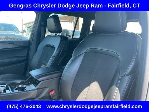 Certified 2024 Jeep Grand Cherokee Altitude AWD/4WD image 47