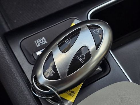 Used 2025 Hyundai Sonata SEL FWD image 38