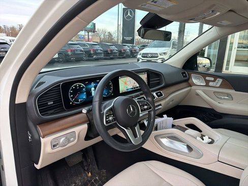 Used 2022 Mercedes-Benz GLE 350 4MATIC image 5