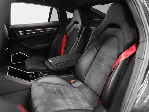 Certified 2023 Porsche Panamera GTS w/ Premium Package AWD/4WD image 46