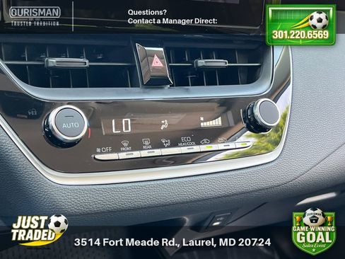 Used 2025 Toyota Corolla LE FWD image 15