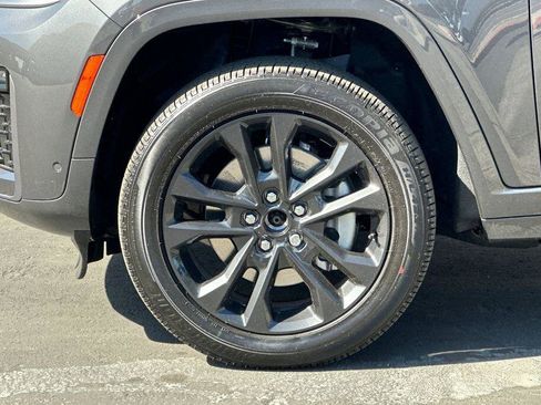 New 2026 Jeep Grand Cherokee L Limited AWD/4WD image 26