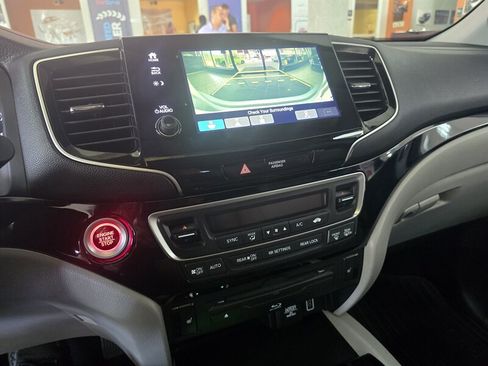 Used 2019 Honda Pilot Touring image 28