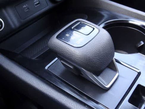 Used 2023 Nissan Rogue SV FWD image 31