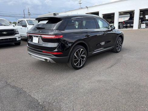 Certified 2023 Lincoln Corsair Reserve w/ Equipment Group 202A AWD/4WD image 8