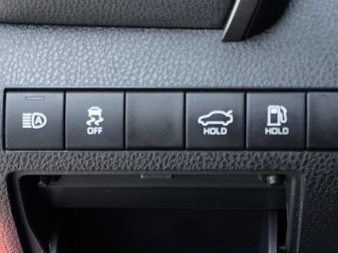 Used 2022 Toyota Camry SE w/ Convenience Package FWD image 20
