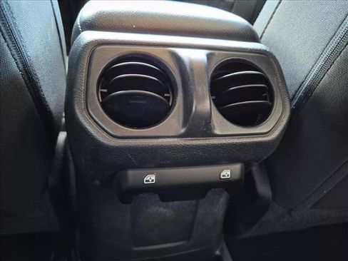 Used 2023 Jeep Wrangler Unlimited w/ Cold Weather Group AWD/4WD image 17