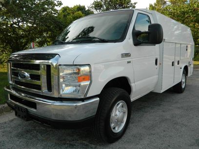 Used 2016 Ford E-350 and Econoline 350 Super Duty w/ Power Windows & Locks Group