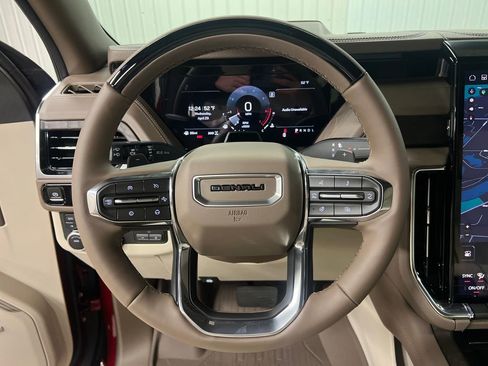 New 2026 GMC Yukon XL Denali AWD/4WD image 19
