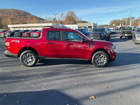 New 2025 Ford Maverick XLT w/ XLT Luxury Package image 4