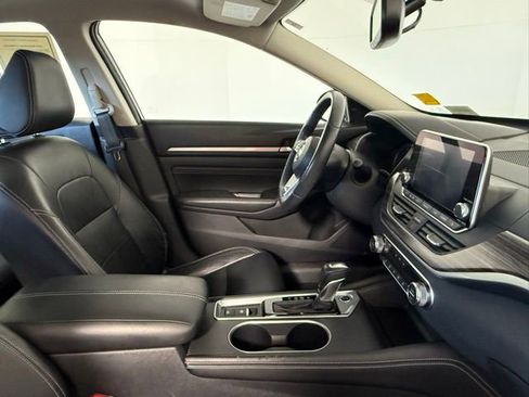 Used 2019 Nissan Altima 2.5 Platinum image 44