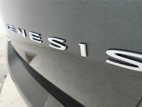 Used 2025 Genesis G70 3.3T Advanced w/ Sport Prestige Package image 17