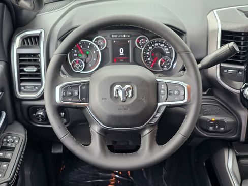 New 2026 RAM 3500 Big Horn AWD/4WD image 7