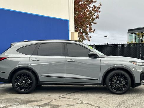 Certified 2025 Acura MDX A-Spec image 2
