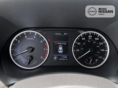 Certified 2023 Nissan Sentra S FWD image 8