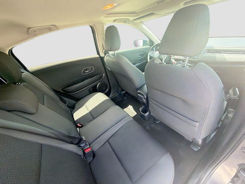 Certified 2022 Honda HR-V EX image 28