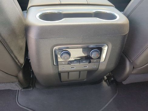 Used 2021 Chevrolet Tahoe High Country AWD/4WD image 22
