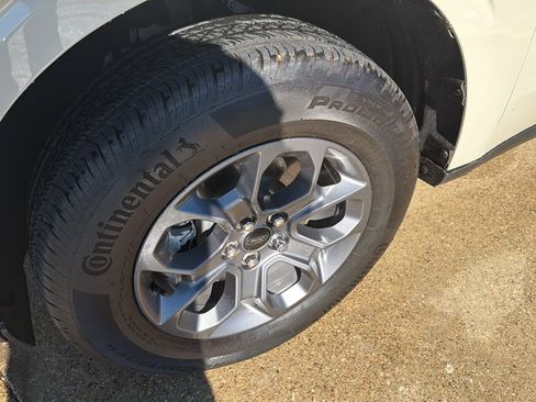 Used 2025 Ford Maverick XLT w/ XLT Luxury Package image 5