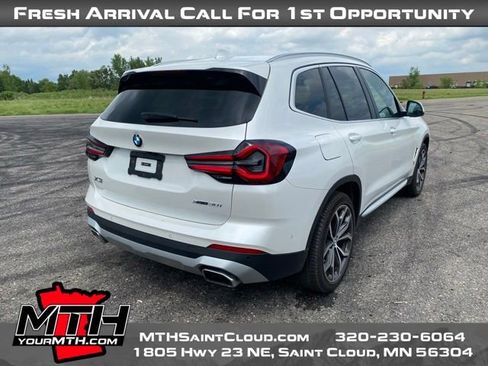 Used 2024 BMW X3 xDrive30i AWD/4WD image 8