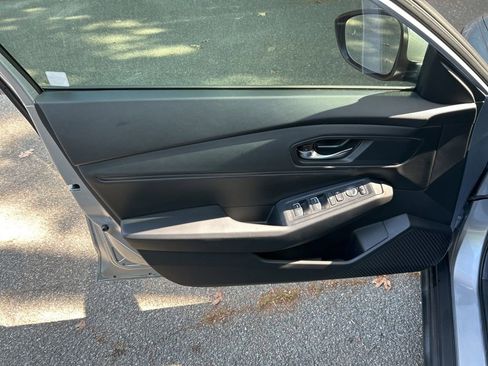 Used 2023 Honda Accord EX image 13