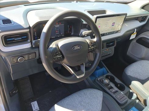 New 2026 Ford Maverick XLT image 3