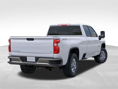 New 2026 Chevrolet Silverado 3500 LT w/ Convenience Package AWD/4WD image 4