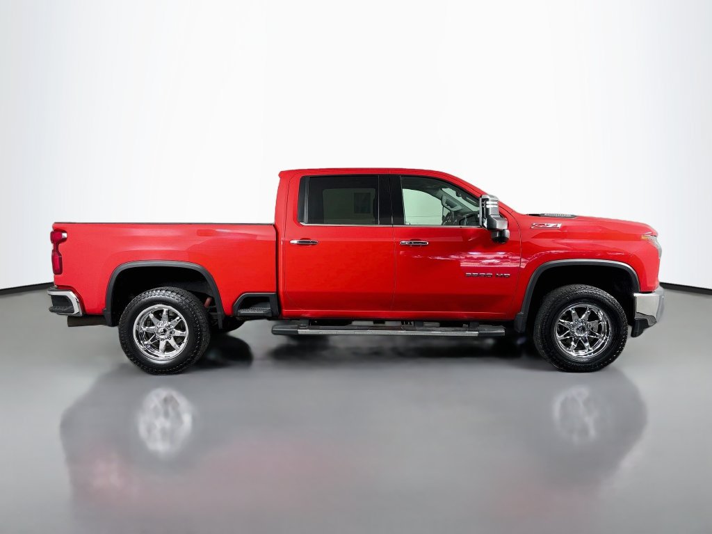 Used 2021 Chevrolet Silverado 3500 LTZ w/ LTZ Premium Package AWD/4WD image 10