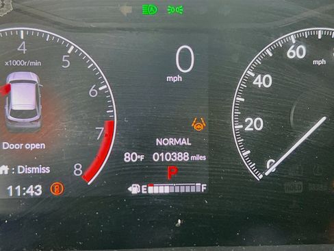 Used 2023 Honda HR-V LX image 12