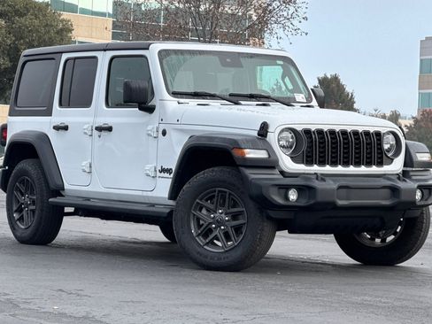 Used 2024 Jeep Wrangler Sport S image 2