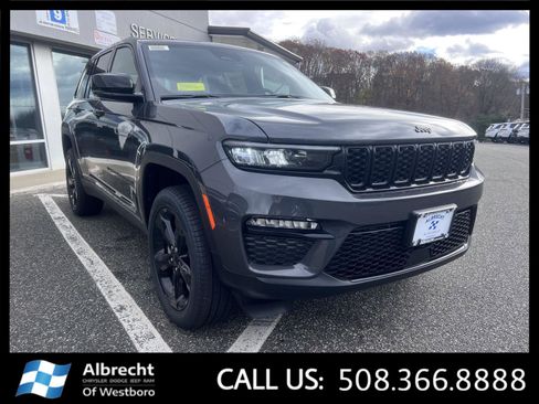 New 2025 Jeep Grand Cherokee Limited w/ Black Appearance Package image 7