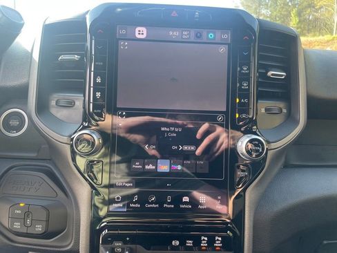 New 2026 RAM 2500 Tradesman AWD/4WD image 15