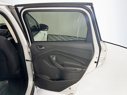 Used 2015 Ford Escape SE AWD/4WD image 27