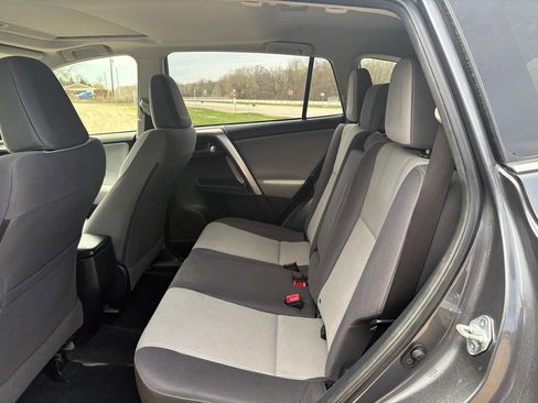 Used 2015 Toyota RAV4 XLE image 12