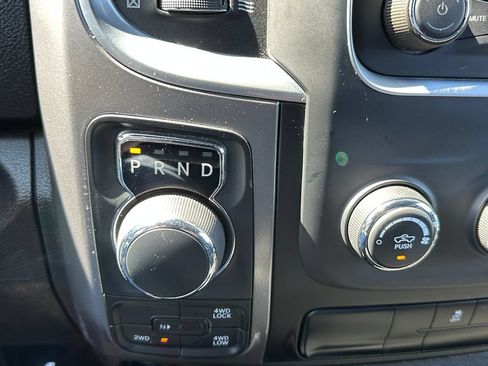Certified 2024 RAM 1500 Warlock AWD/4WD image 30